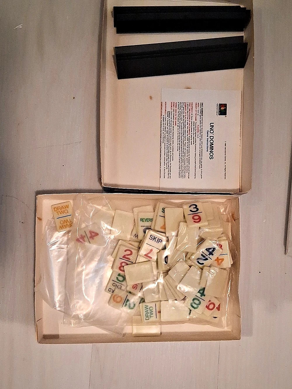 Mattel UNO Dominos Domino Game Set